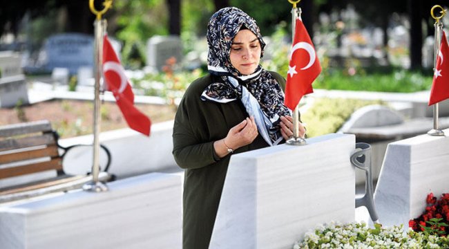 Tankın altında eşini ve bir bacağını kaybetti: 'Asla pişman değilim'