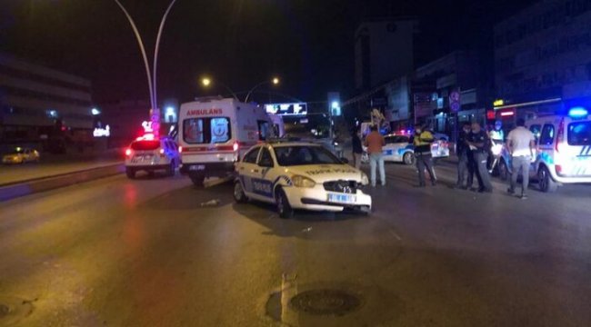 Ankara'da polis otomobilin önüne çıkan araç kazaya sebep oldu: 2 polis yaralı