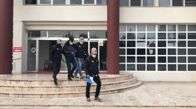 FETÖ'cüleri yurtdışına kaçıran firari polis yakalandı