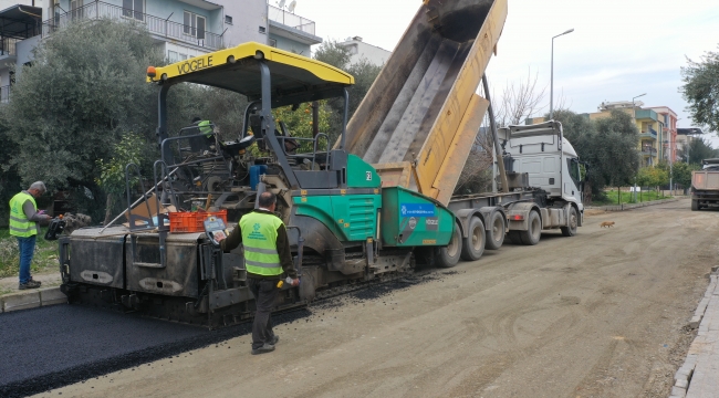  AYDIN BÜYÜKŞEHİR BELEDİYESİ'NDEN EFELER'E ASFALT HAMLESİ