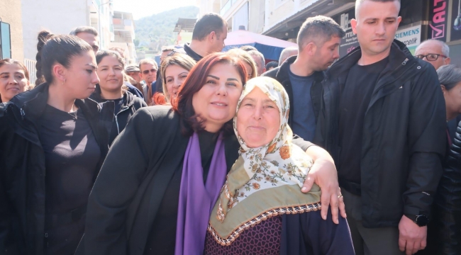 Koçarlı Pazarında Çerçioğlu'na Yoğun İlgi