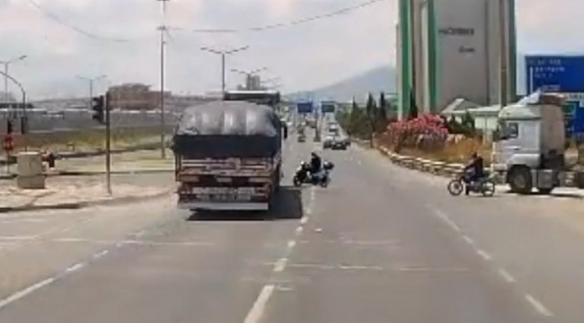 Kırmızı ışığı umursamadı... TIR değil, trafik canavarı!