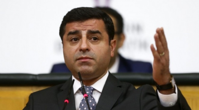 Demirtaş'a 2 yıl 6 ay hapis cezası