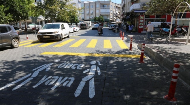 Selçuk'ta 'Önce Yaya' uygulaması