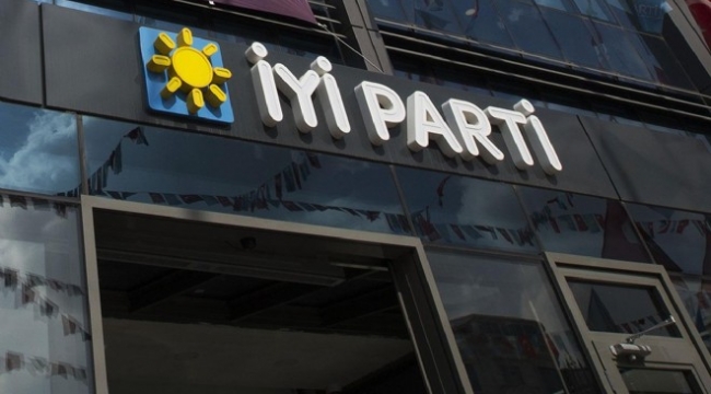 İYİ Partili Belediye Başkanı partisinden istifa etti