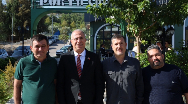 Başkan Ünal Işık'la Porta Cafe'de doğruya doğru…