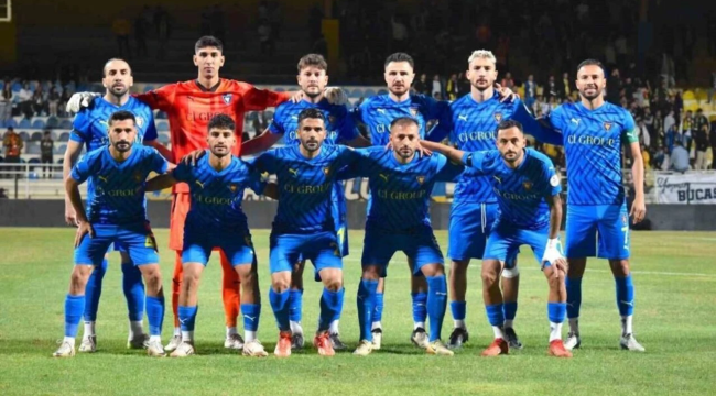 Bucaspor 1928 lider karşısında