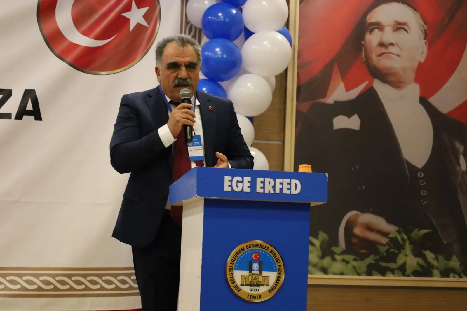 Erzurum Dernekler Federasyonu, 8. Genel Kurulu'nda Zakir Salmanoğlu Güven Tazeledi.