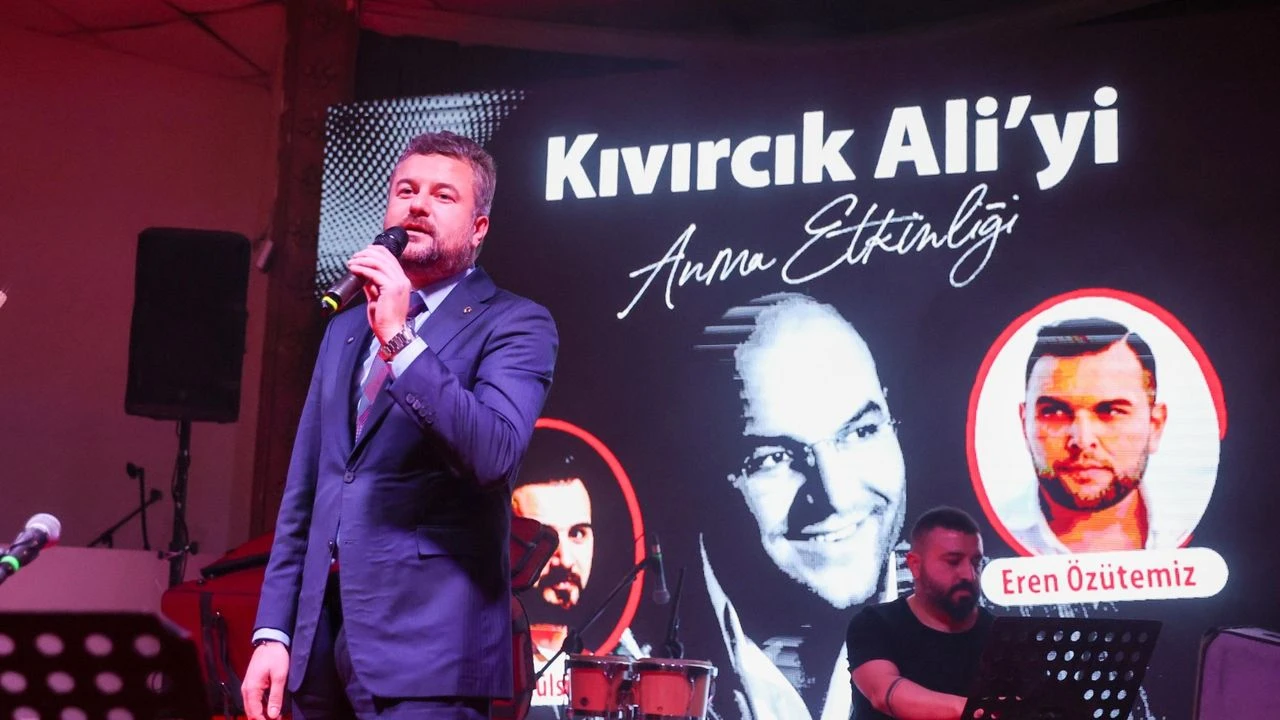 Buca Kıvırcık Ali'yi türküleriyle andı